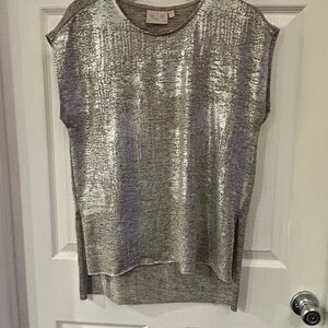 Dantelle (Nordstrom) Shimmering Silver Muscle Tee